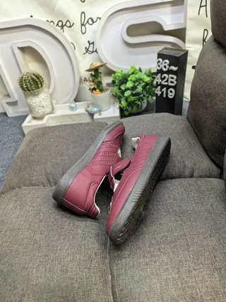Brown Black Leather-Like Upper Strap Closure Mary Jane Shoes 6