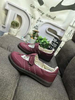 Brown Black Leather-Like Upper Strap Closure Mary Jane Shoes 7