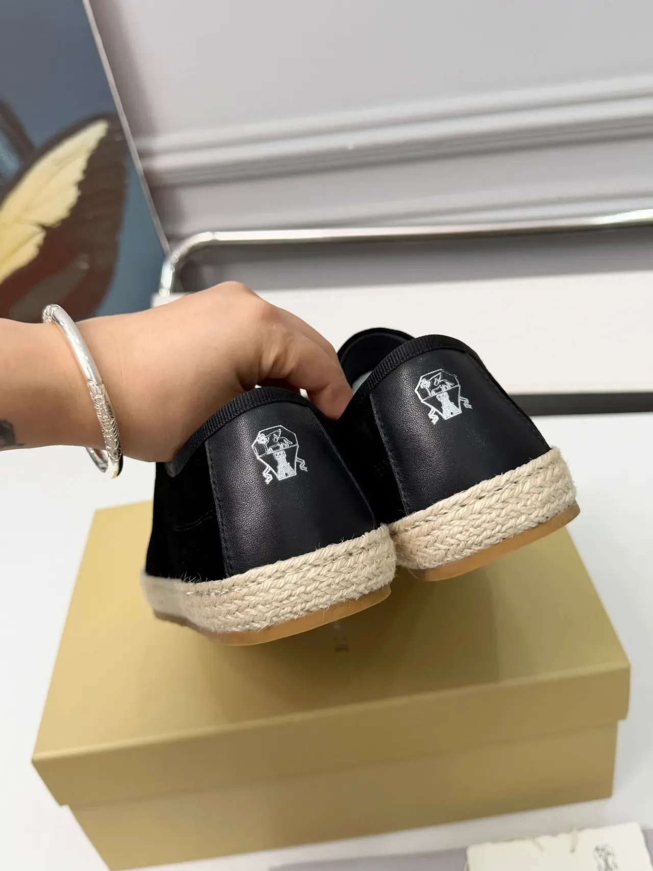 Brunello Cucinelli Noir Beige Daim Supérieur Semelle Espadrille Enveloppée de Jute Chaussures de Bateau 2