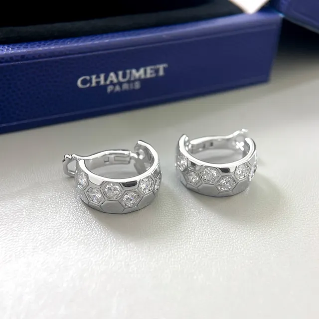 CHAUMET Hexagonal Pavé Hinged Hoop Earrings 6