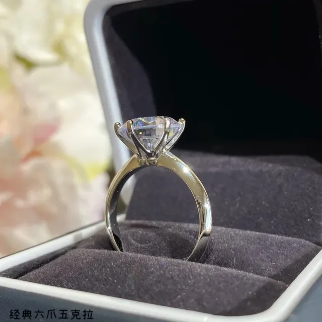 Classic Six-Prong Solitaire Round Brilliant Cut Ring 4