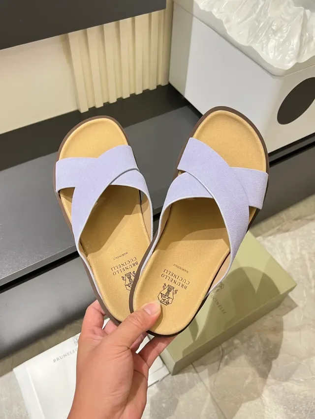 Crisscross Strap Flat Slide Casual Sandals 7
