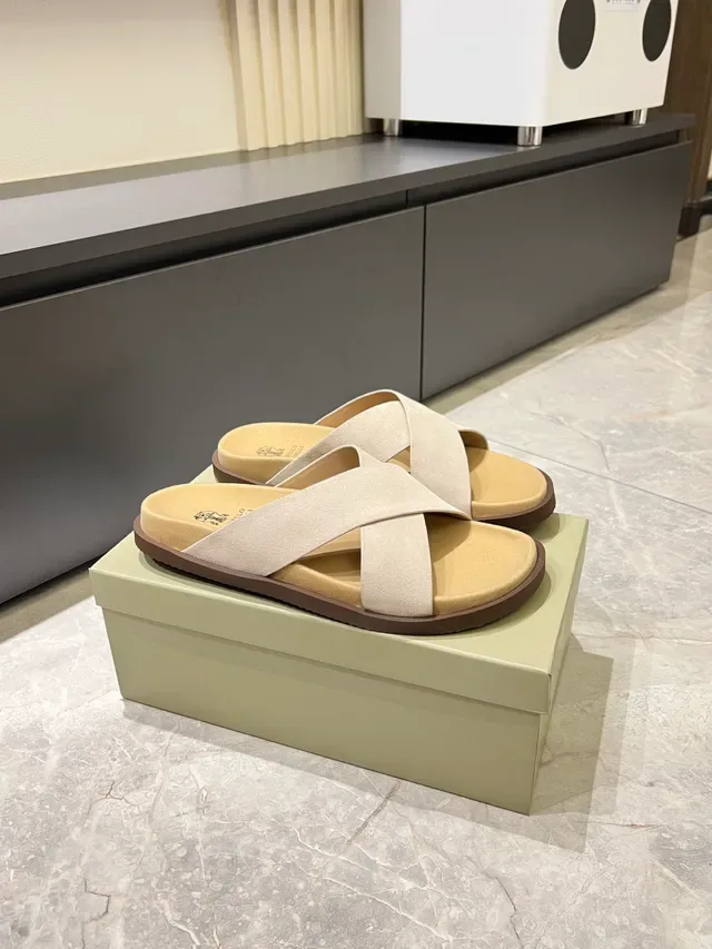 Crisscross Strap Flat Slide Casual Sandals 12
