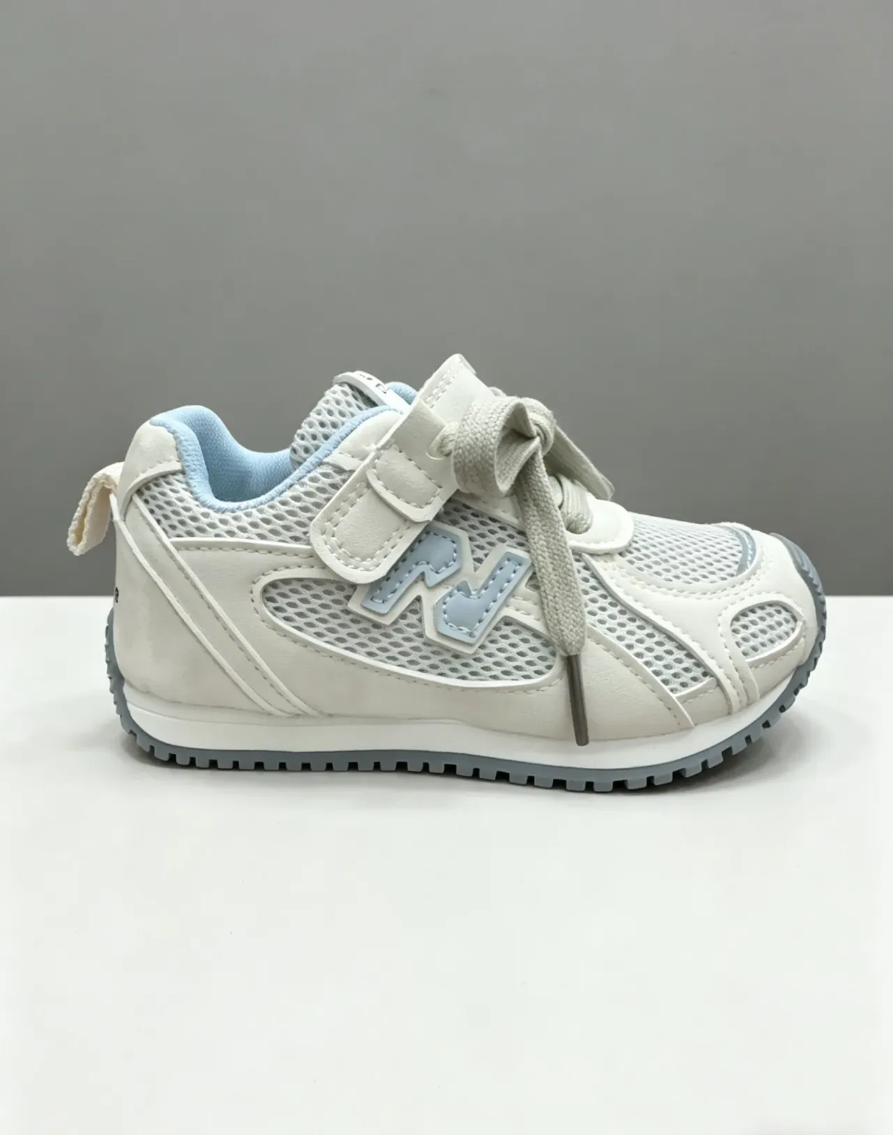 CTCU Kids Mesh and Synthetic Overlay Sneakers 3