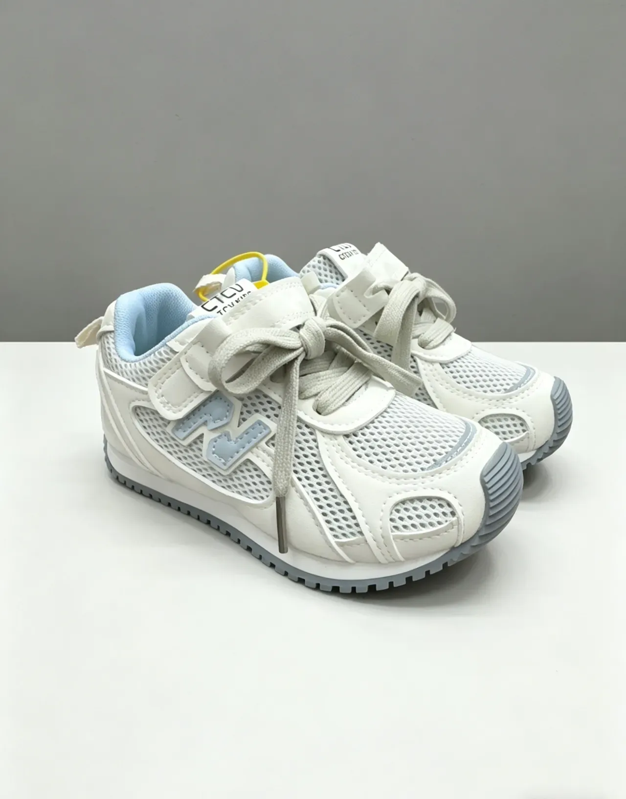 CTCU Kids Mesh and Synthetic Overlay Sneakers 9