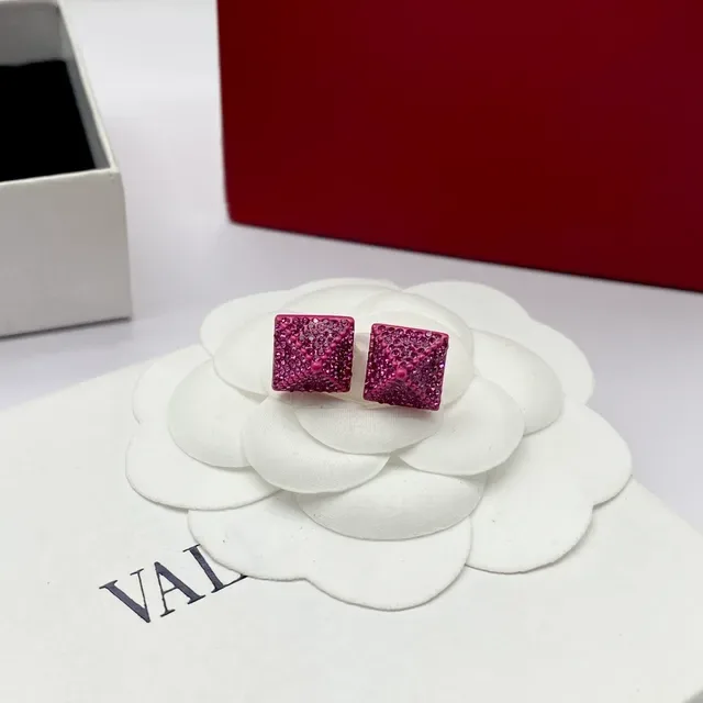 Cubic Pavé-Set Faceted Pink Stud Earrings 4
