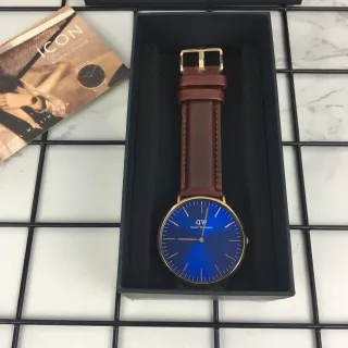 Daniel Wellington Blue Brown Minimalist Sunburst Dial Quartz Watch