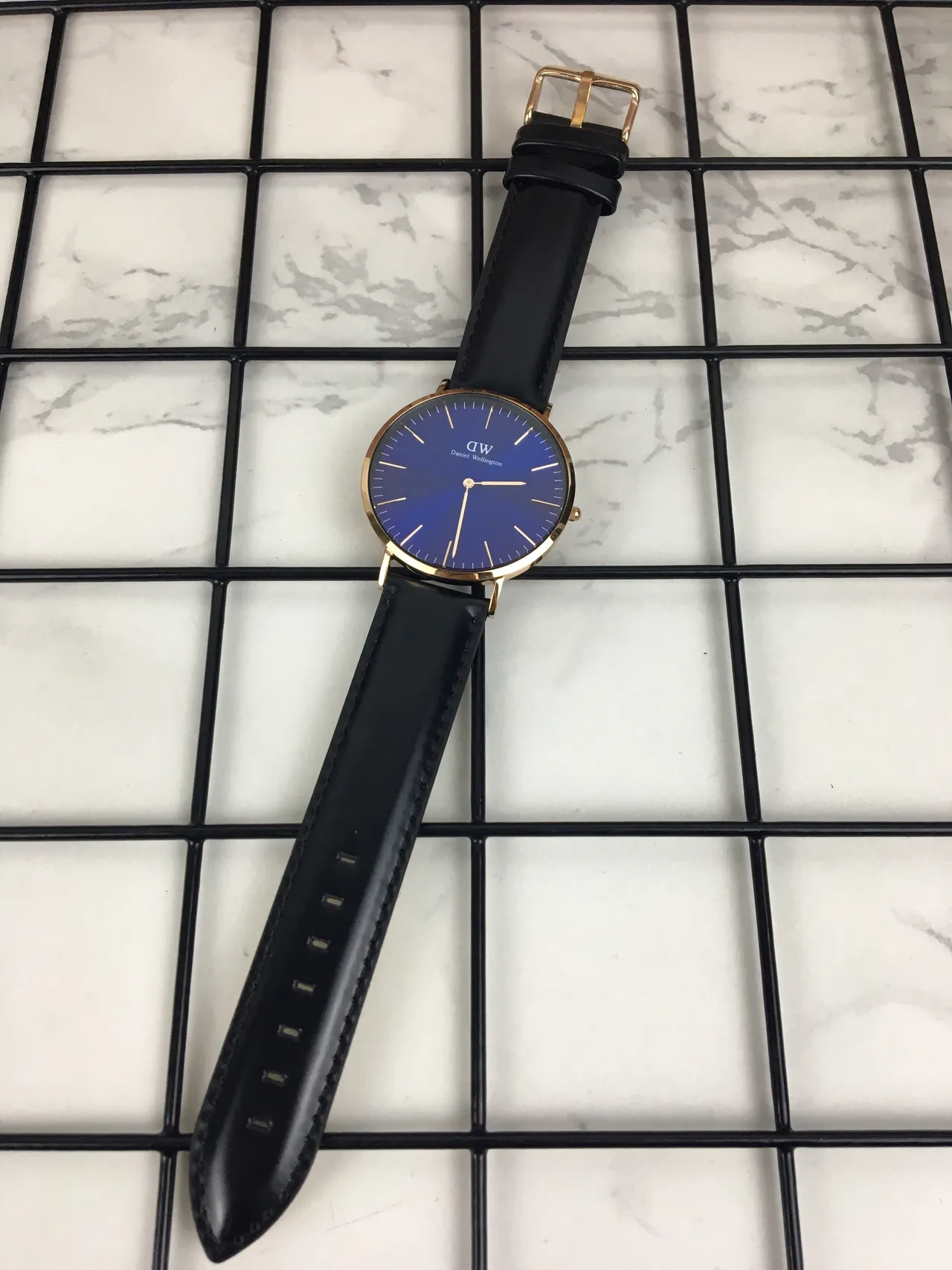 Daniel Wellington Icon Blue Sunray Quartz Watch 6