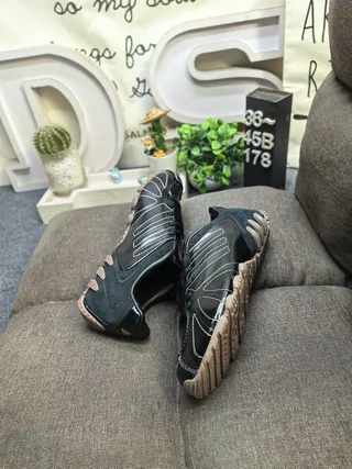 Dark Gray Textured Upper Sculpted Midsole Lifestyle Sneakers 6