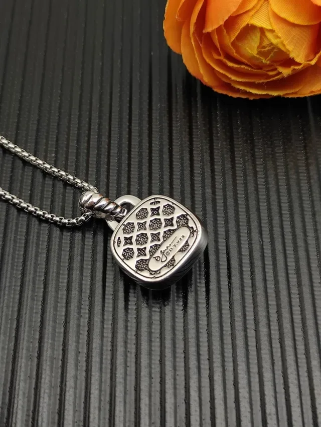 David Yurman Albion Silver Beige Cushion-Cut Central Stone Pavé Diamond Halo Necklace 6