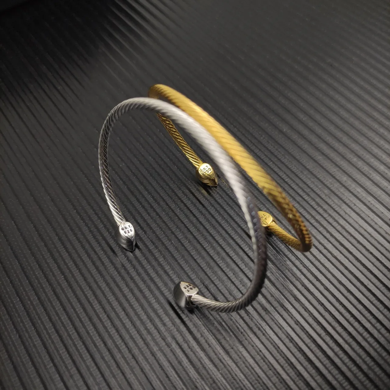 David Yurman Cable Classics Silver Beige Twisted Pear-Shaped Stone Bracelet 3