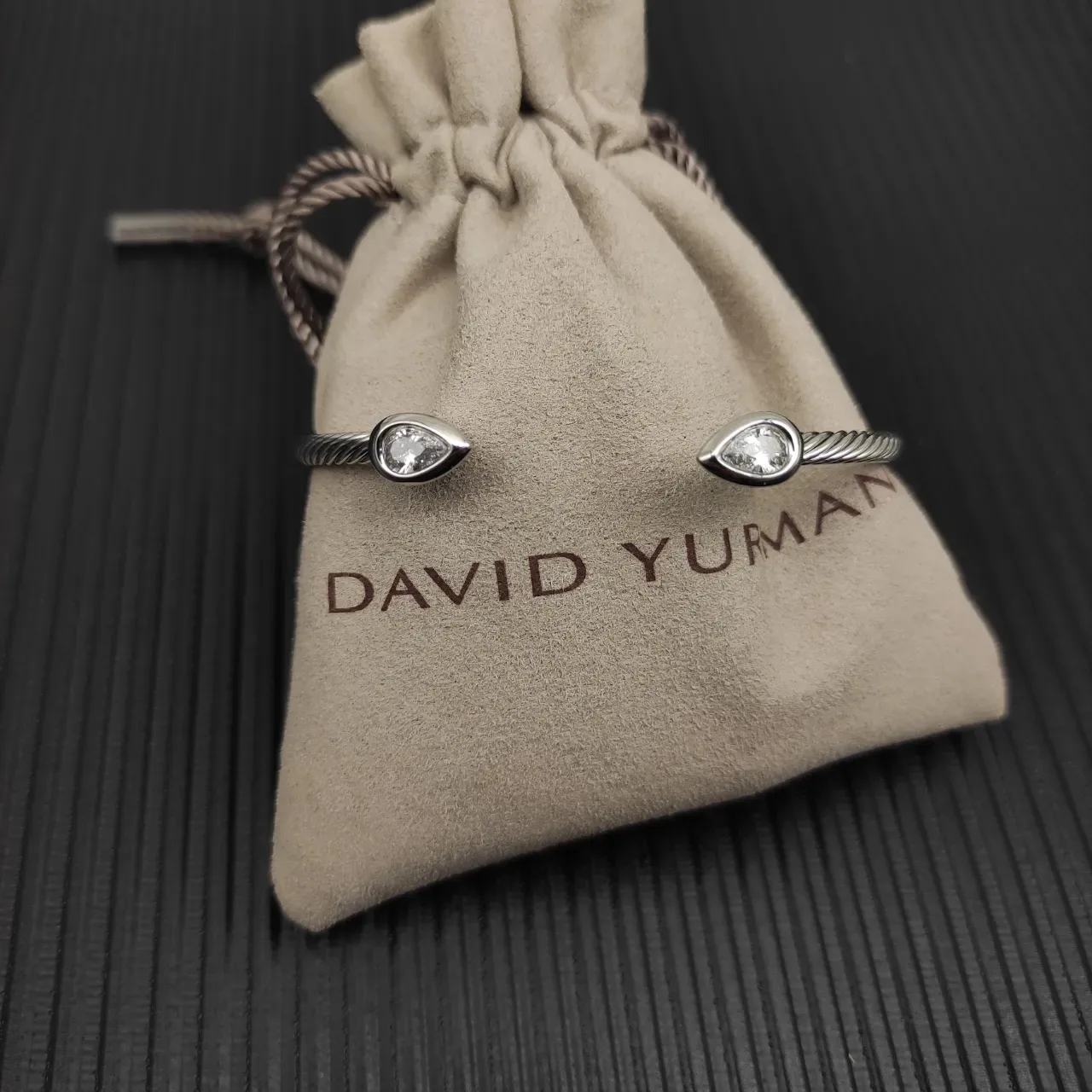 David Yurman Cable Classics Silver Beige Twisted Pear-Shaped Stone Bracelet 10