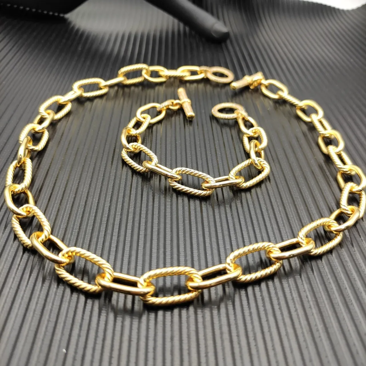 David Yurman Cable Classics Silver Gold Twisted Links Smooth Oval Bracelet 3