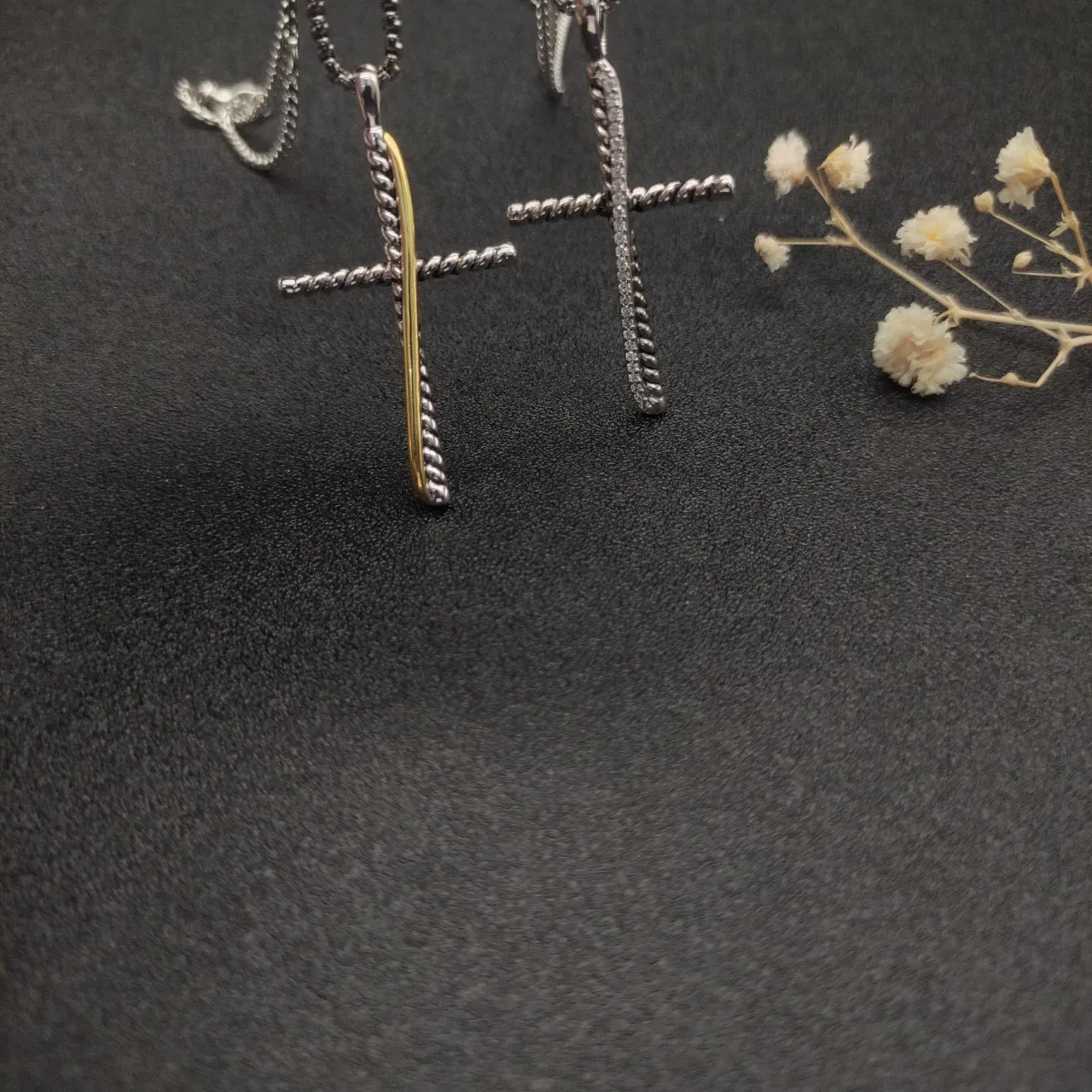 David Yurman Cable Collectibles Twisted Cross Pendant Necklace 3