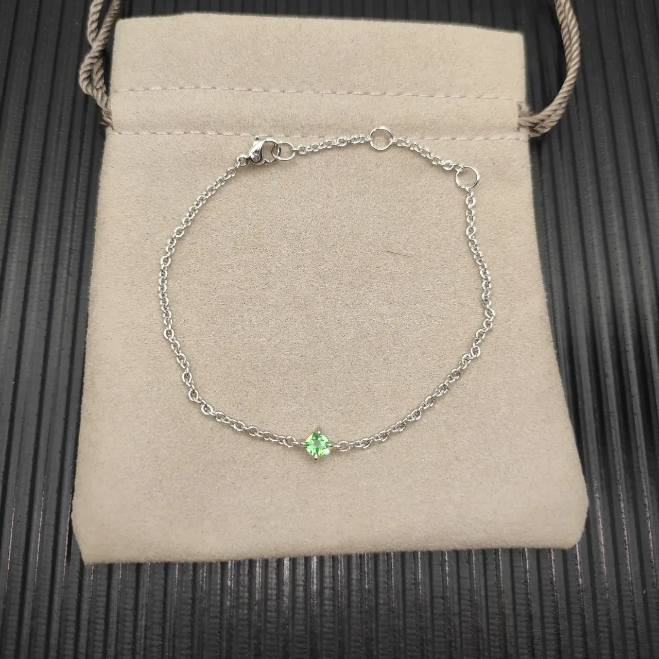 David Yurman Silver Green Fine Chain Single Faceted Gemstone Bracelet 10