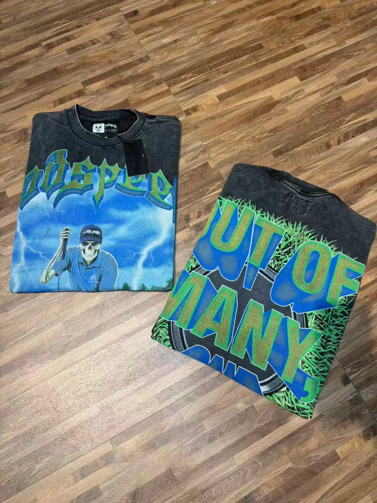 Distressed Acid-Wash Gray Graphic Print Oversized Long-Sleeve T-Shirt 4