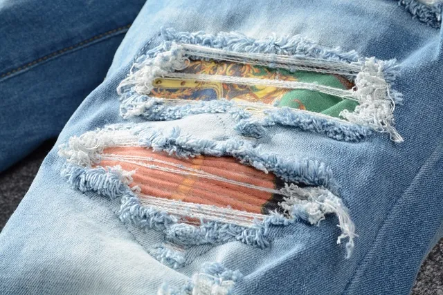 Distressed Patchwork Slim-Fit Light Blue Jeans 8