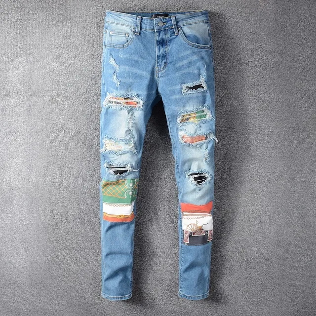 Distressed Patchwork Slim-Fit Light Blue Jeans 12