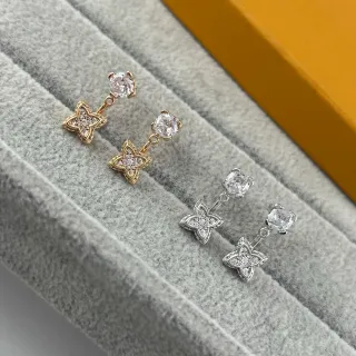 Double-Sided Star Pavé and Solitaire Stud Earrings