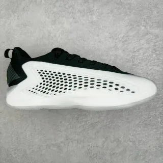 Edwards 1st Generation Low Top أخضر وأبيض أحذية رياضية