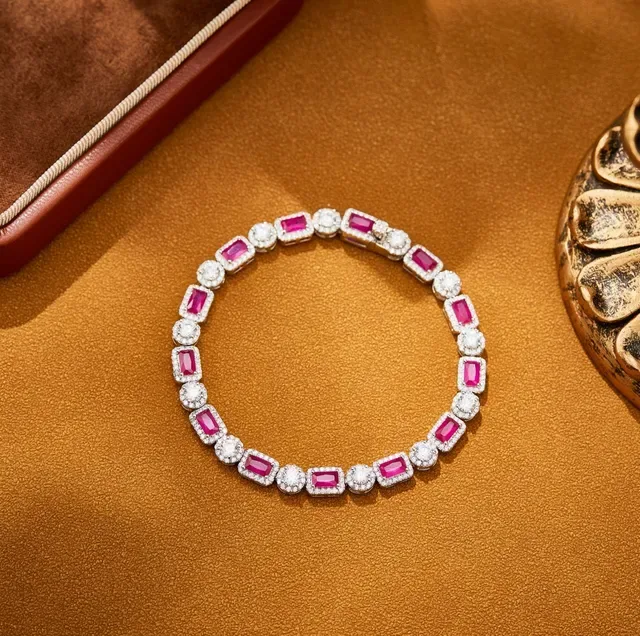 Emerald-Cut Green and White Stone Halo Link Bracelet 2