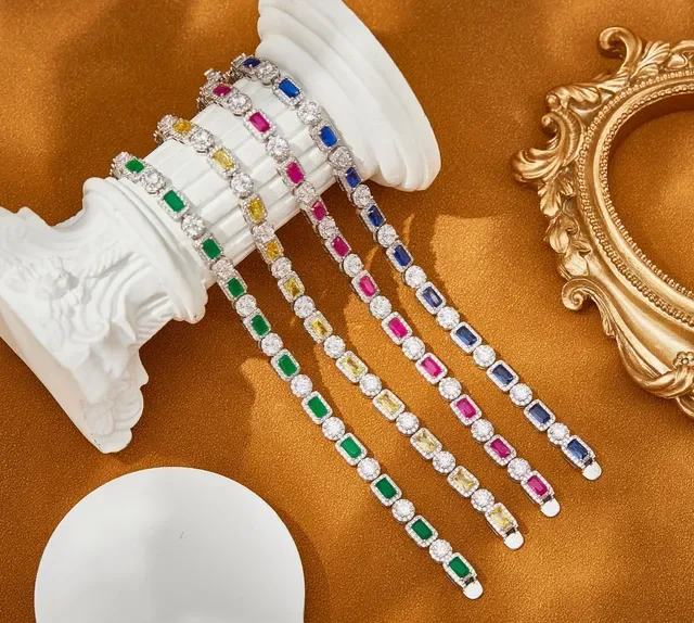 Emerald-Cut Green and White Stone Halo Link Bracelet 4