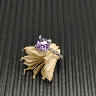 Faceted Purple Gemstone Twisted Rope Band Ring