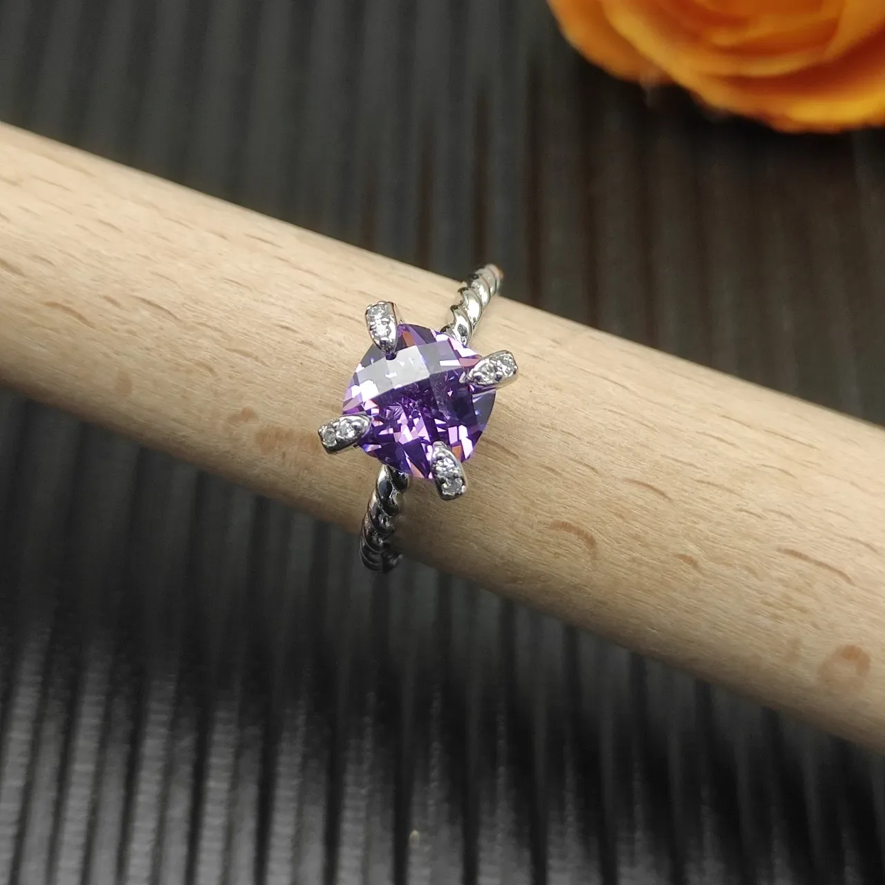 Faceted Purple Gemstone Twisted Rope Band Ring 7