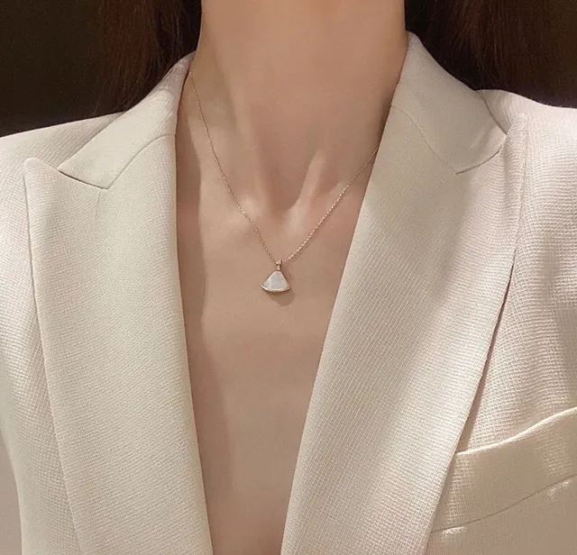 Fan-Shaped White Inlay Gold-Tone Pendant Necklaces 7