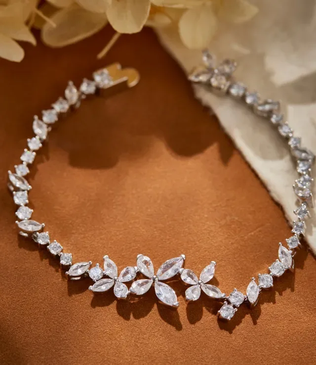 Floral Motif Marquise-Cut Stone Bracelet 4