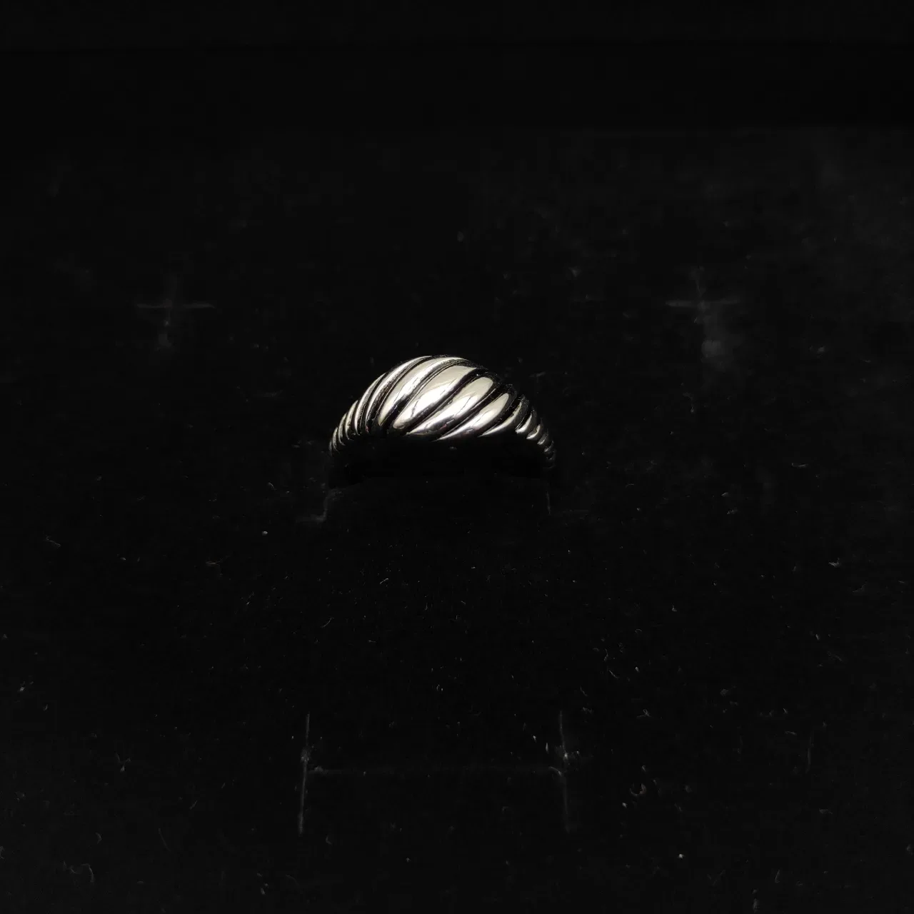 Gold and Silver Twisted Ribbed Sculpted Rings 6
