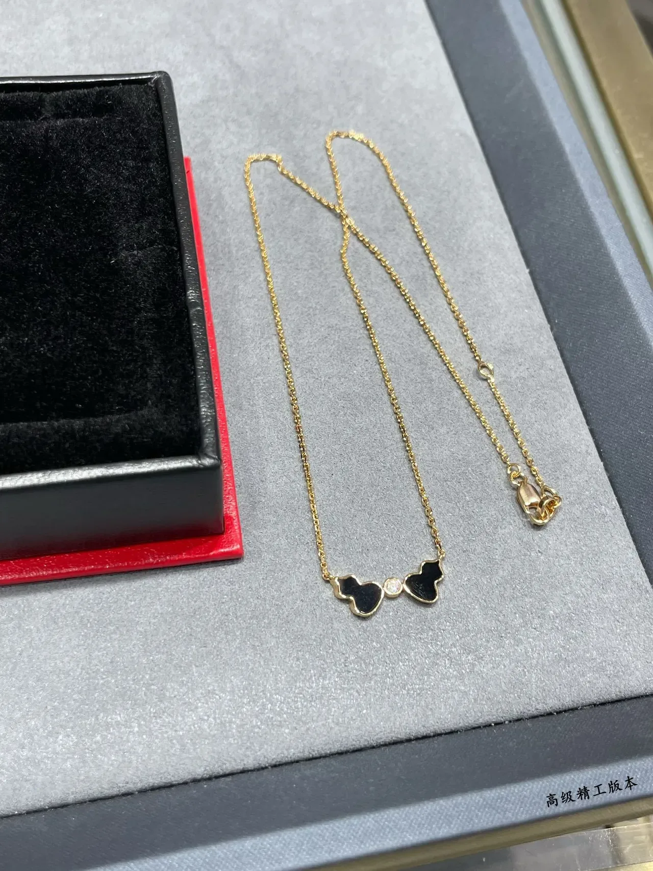 Gold Black Chain Enamel Double-Heart Pendant Necklace 4