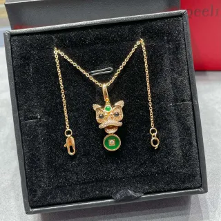 金绿链狮头坠子项链