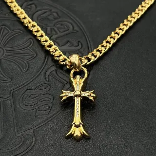 金色华丽十字架吊坠 Pavé-Set 透明宝石项链