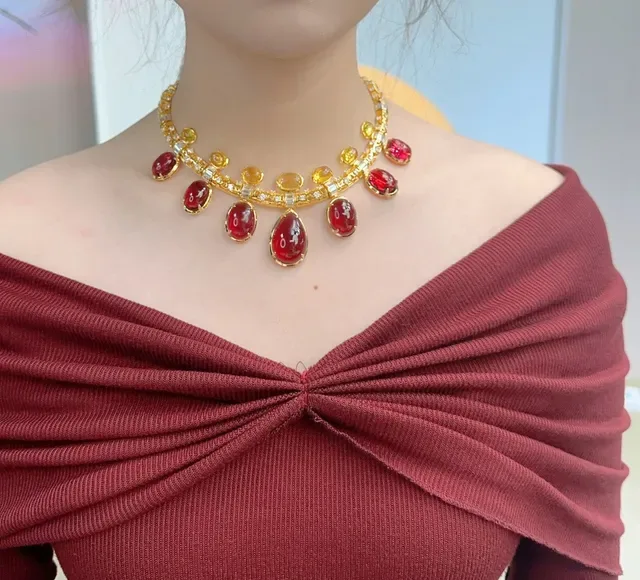 Gold Red Filigree Cabochon Gemstones Necklace 6