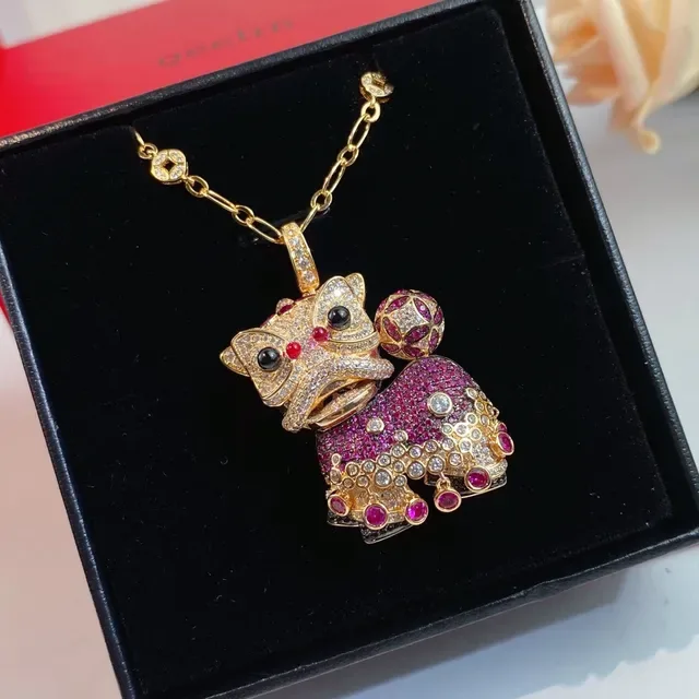 Gold Red Gem-Encrusted Animal Pendant Oval-Link Chain Necklace 5