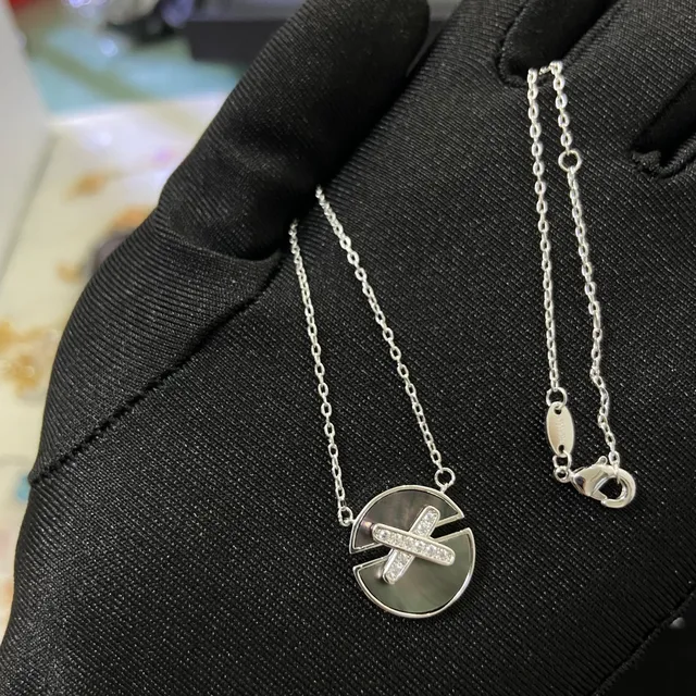 Gold Rose Gold Silver Cross Motif Mother-of-Pearl Disc Pendant Necklaces 5