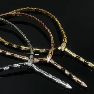 قلادة ذهبية فضية Articulated Segment Chain Pavé-Set Stones