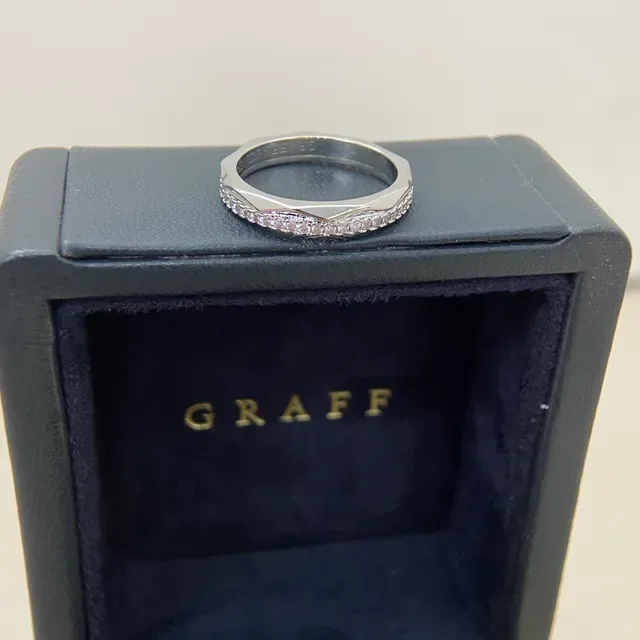Gold Silver Faceted Band Pavé-Set Stones Ring 6