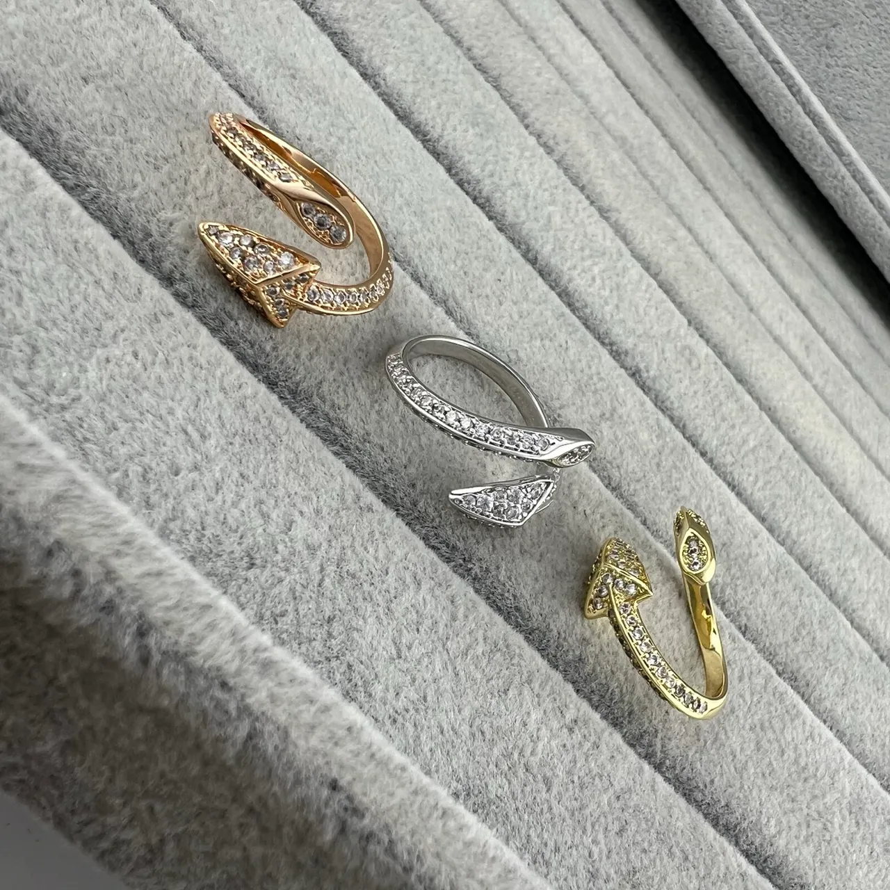 Gold Silver Open Adjustable Band Pavé-Set Clear Stones Ring 5
