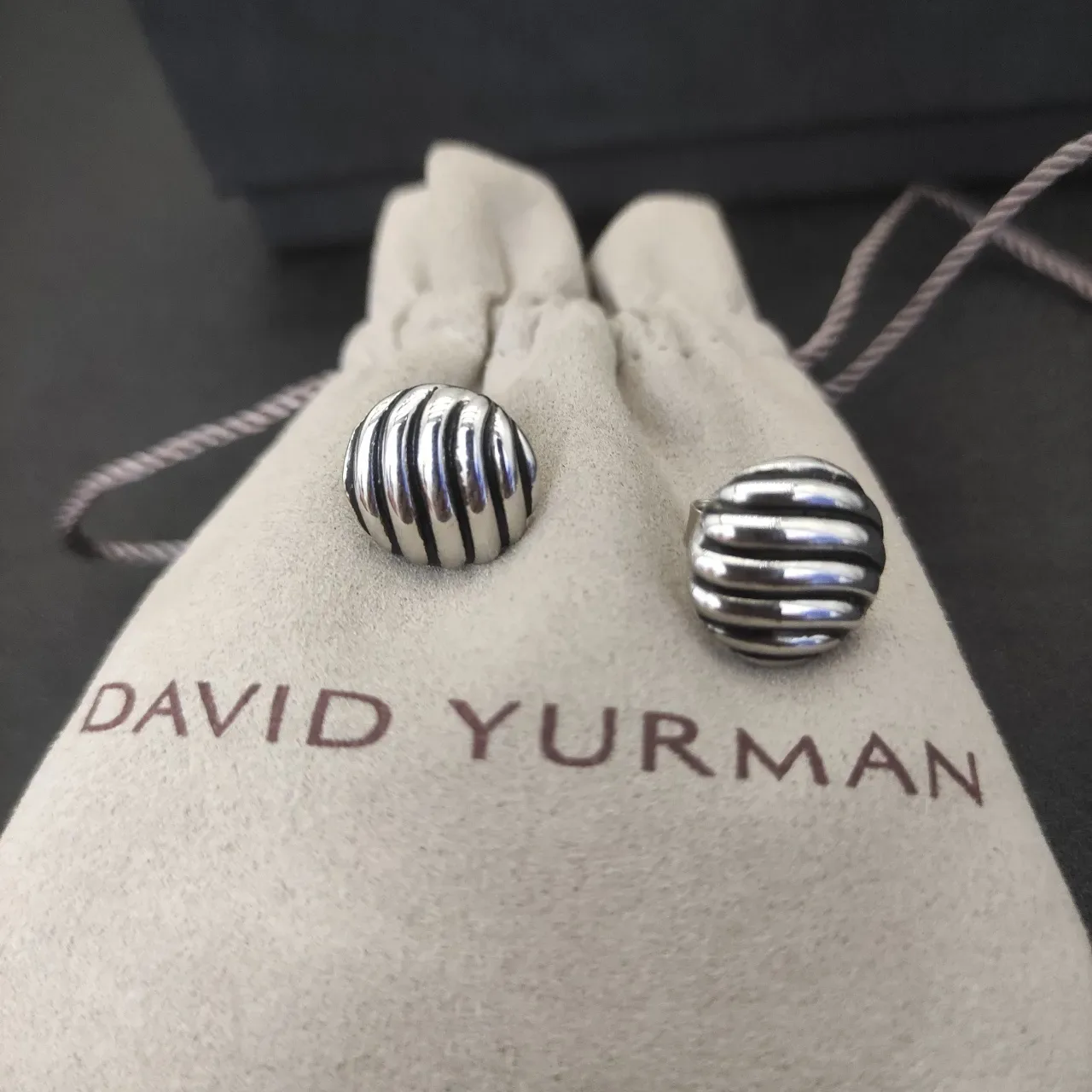 Gold Silver Ribbed Spherical Stud Earrings 2
