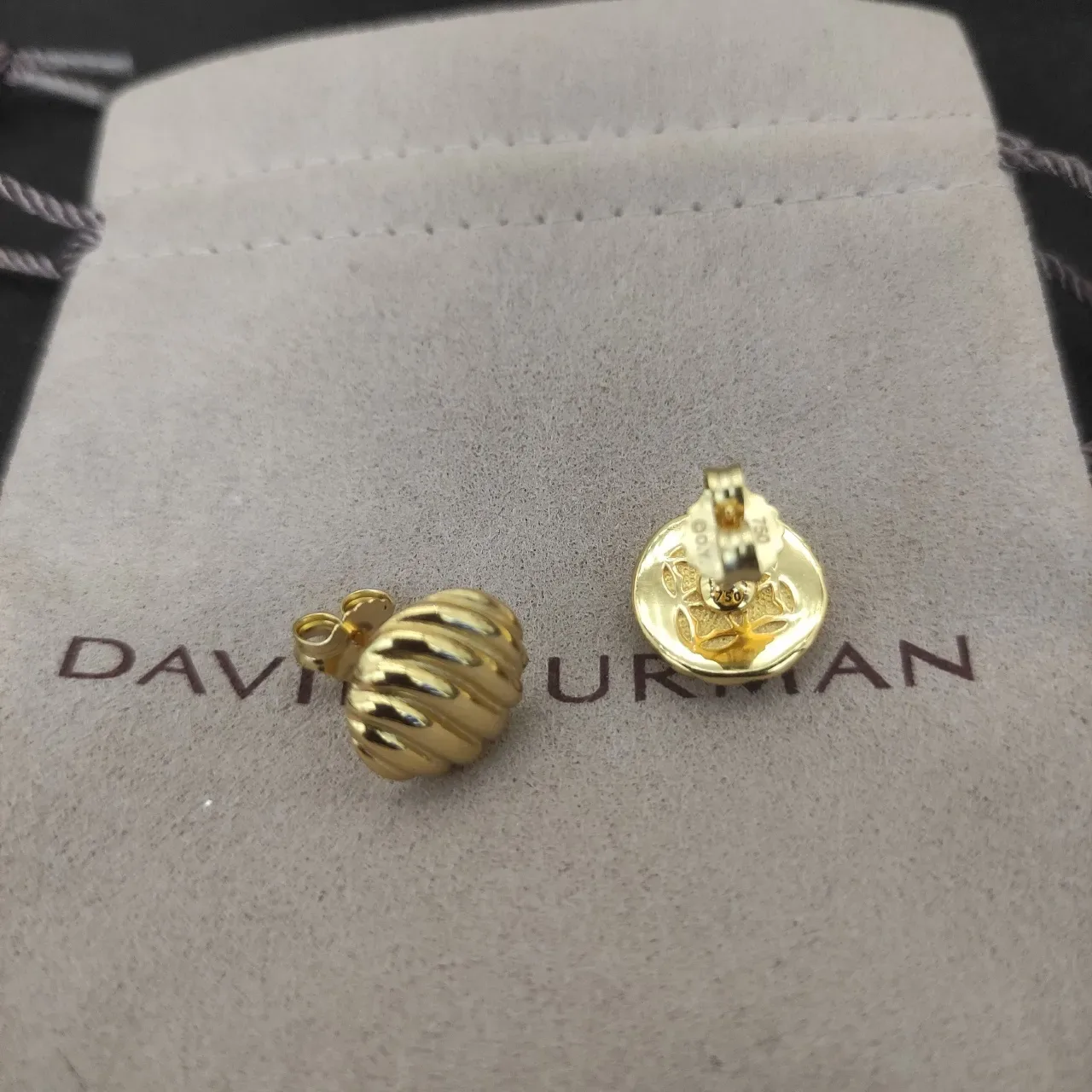 Gold Silver Ribbed Spherical Stud Earrings 5