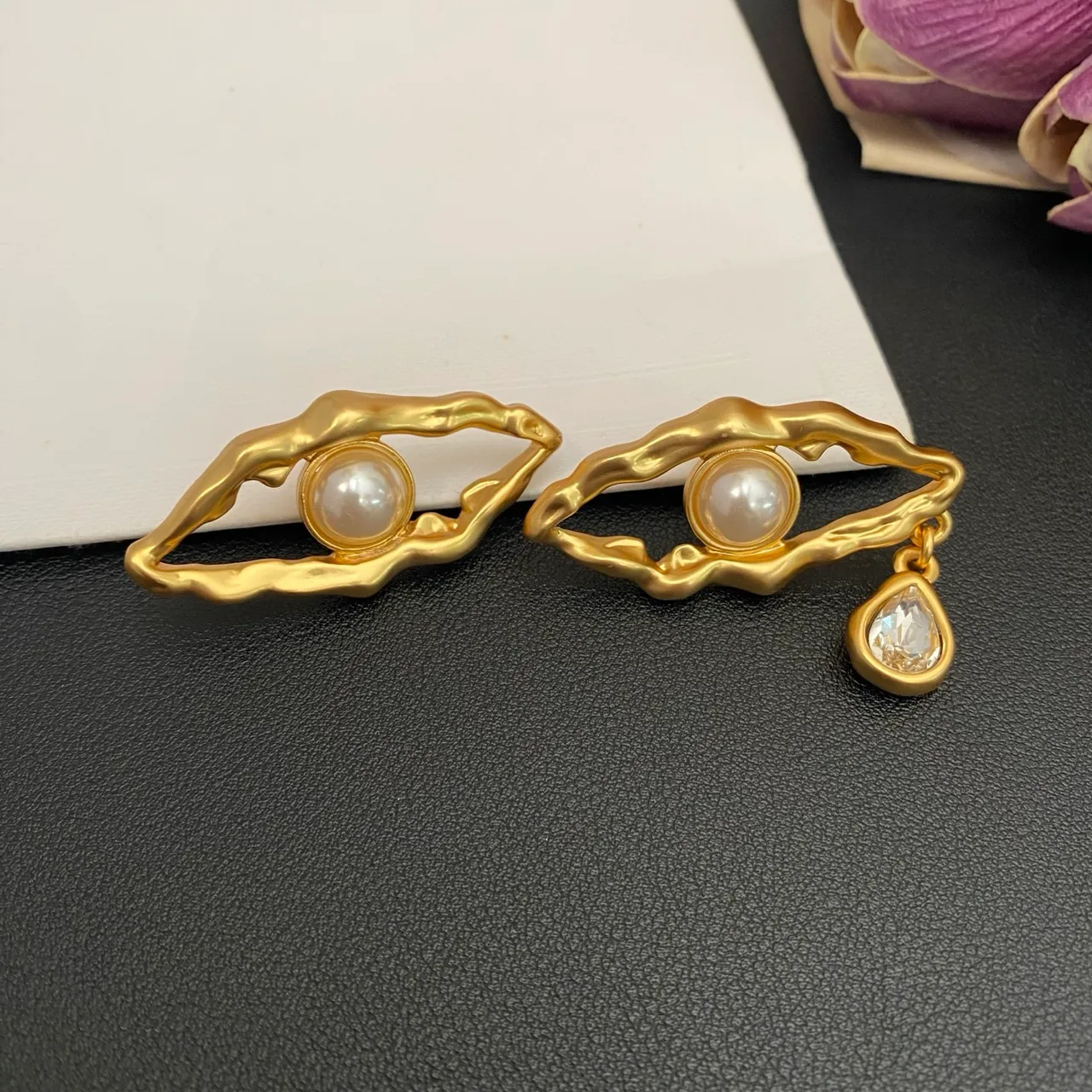Gold-Tone Asymmetrical Pearl and Crystal Earrings 2