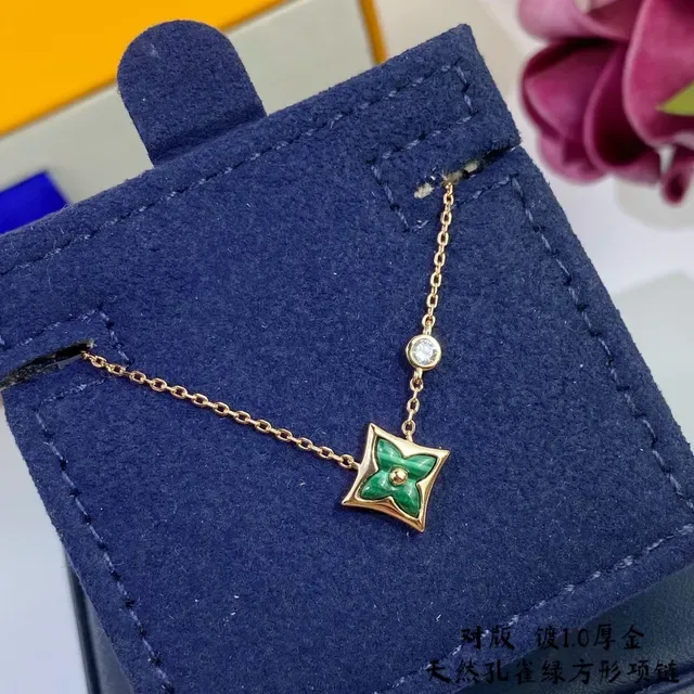 Gold-Tone Green Enamel Square Pendant Necklace 2