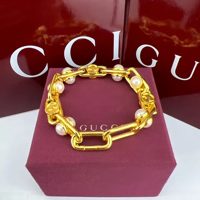 Gold-Tone Pearl-Link Chain Necklace 4