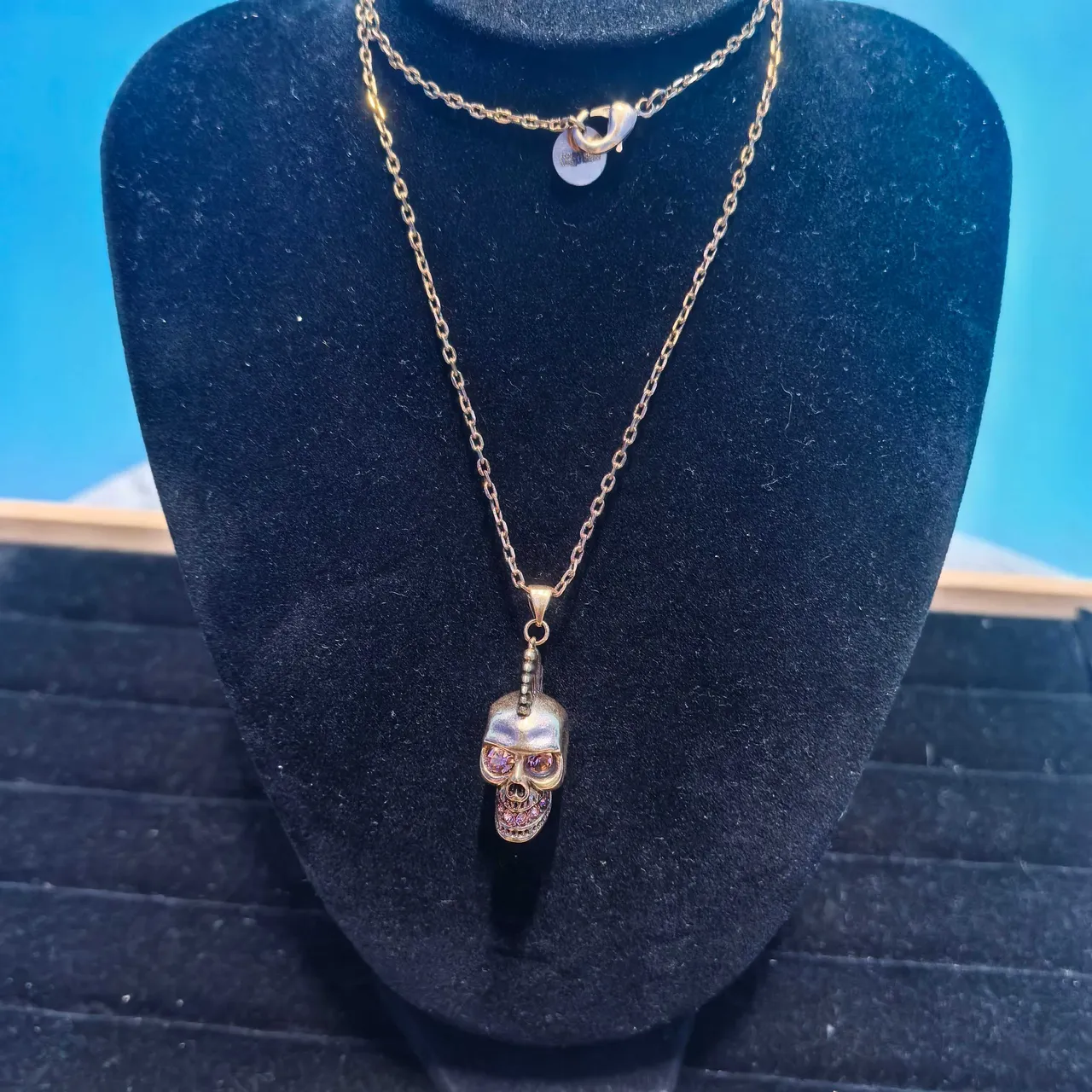 Colar de pendentif de videira de rosas em tom dourado 15