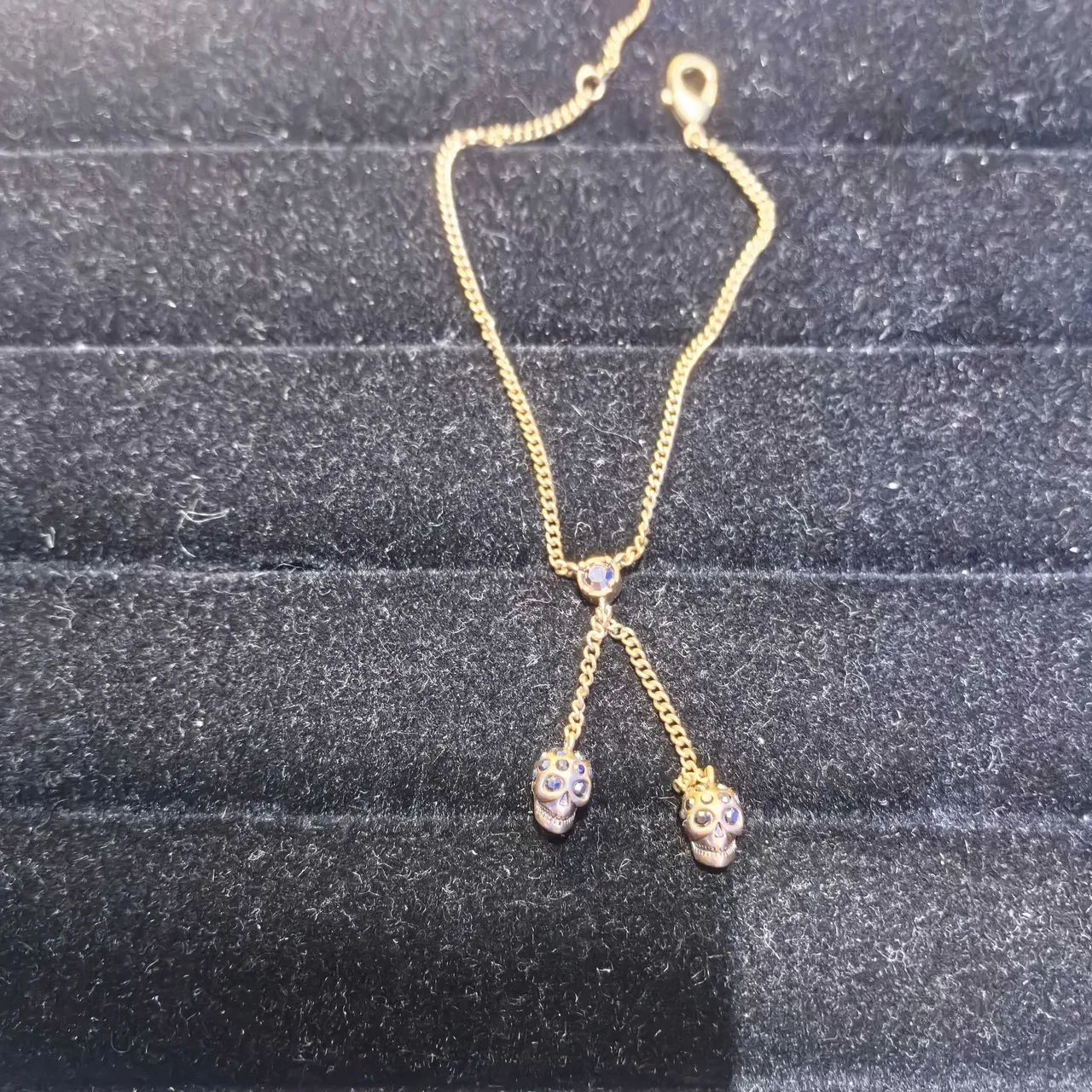 Colar de pendentif de videira de rosas em tom dourado 17