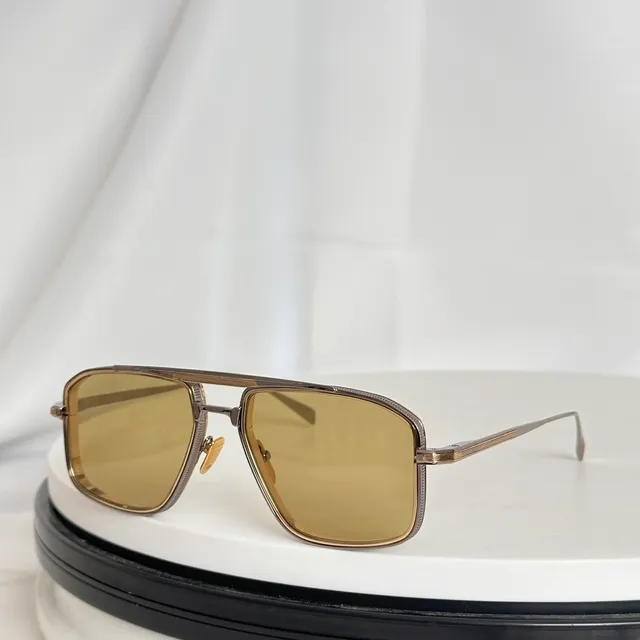 Gold-Tone Shield Frame Gradient Purple-Pink Lens Sunglasses 5
