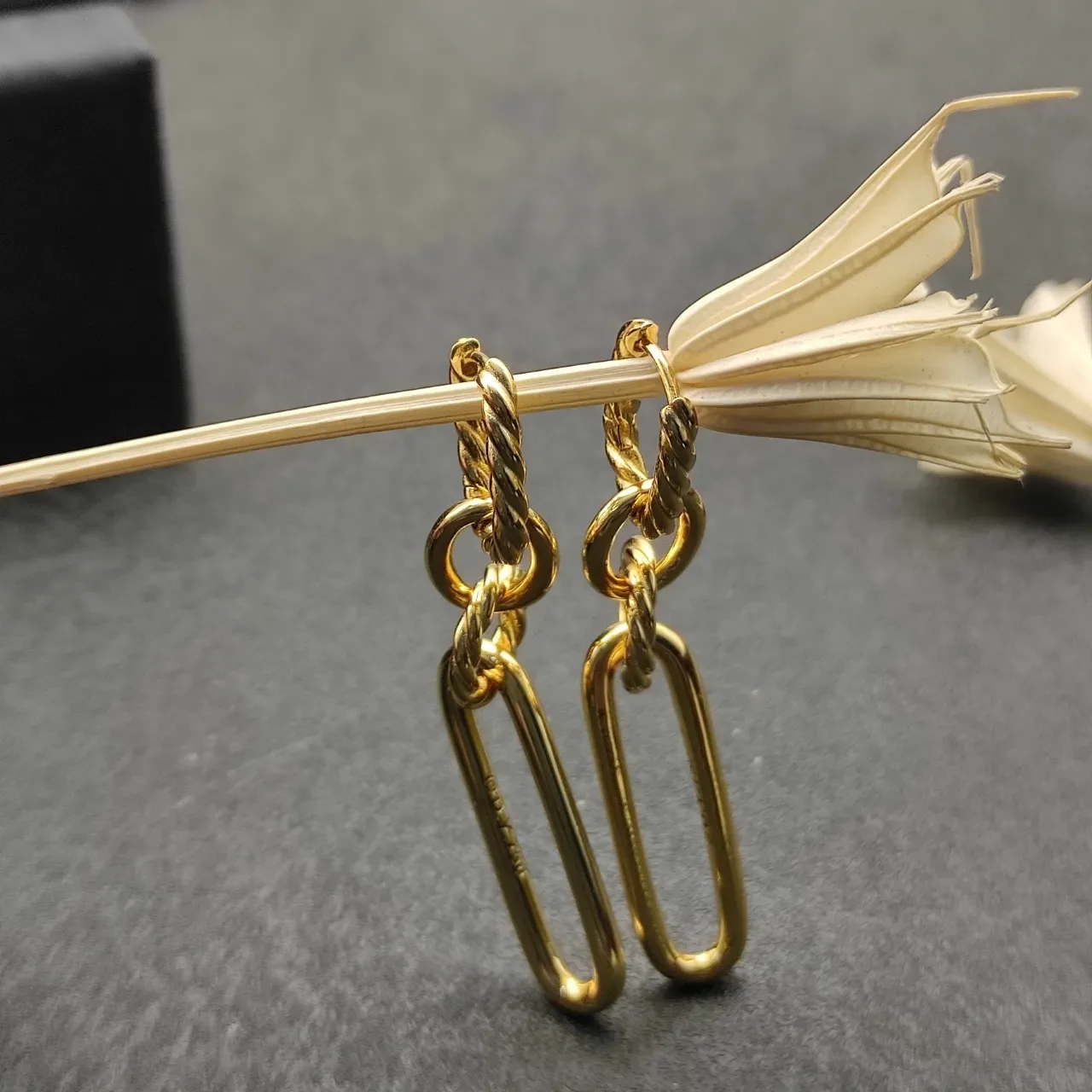 Gold-Tone Twisted Rope Link Dangling Oval Hoop Earrings 6