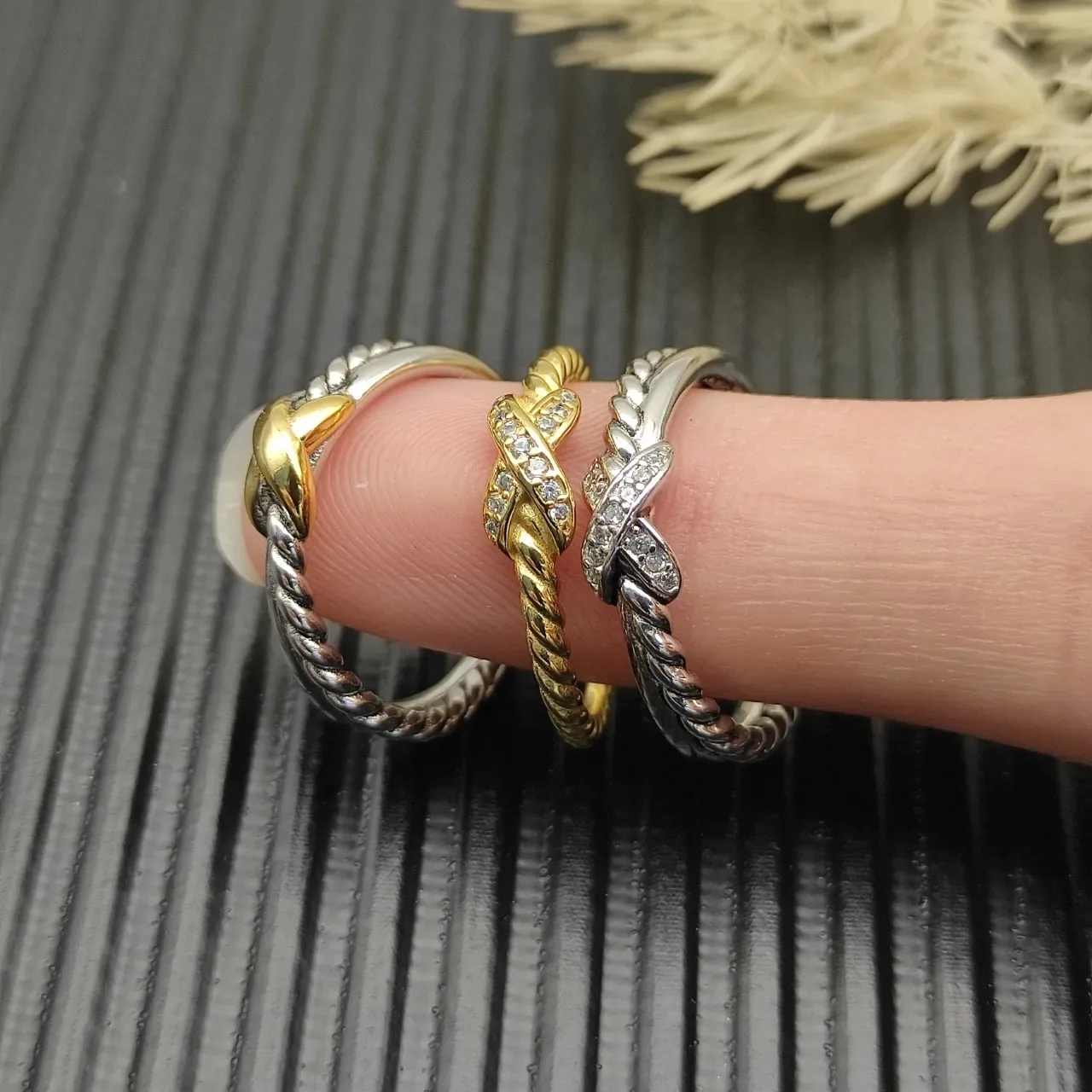 Gold White Twisted Rope Band Pavé-Set Diamonds Ring 4